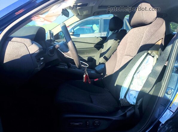 1HGCY1F35RA043335 2024 HONDA ACCORD Синий Вид салона спереди
