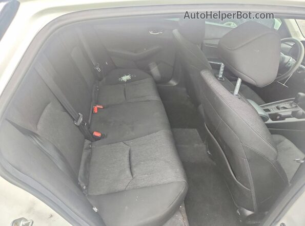 1HGCY1F39PA021819 2023 HONDA ACCORD White Vista de los asientos traseros