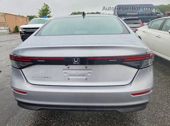 1HGCY1F41TA031702 2026 HONDA ACCORD Silver Вид ззаду
