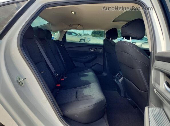 1HGCY1F4XSA050036 2025 HONDA ACCORD White Widok tylnych siedzeń