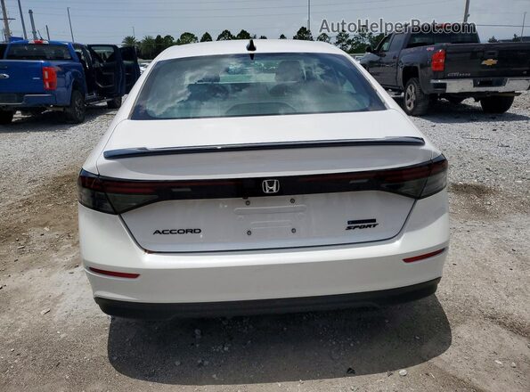 1HGCY2F51TA028085 2026 HONDA ACCORD Белый Вид сзади