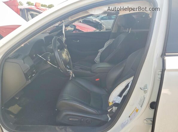 1HGCY2F6XSA006450 2025 HONDA ACCORD White Front interior view
