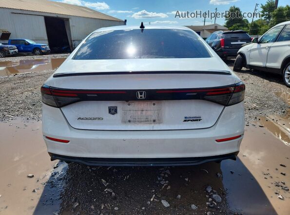 1HGCY2F76PA002458 2023 HONDA ACCORD White Widok z tyłu