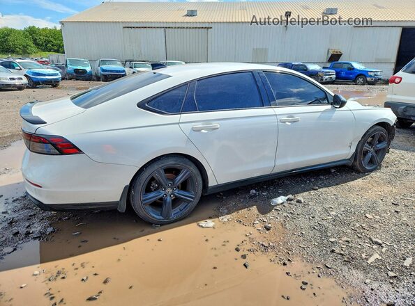 1HGCY2F76PA002458 2023 HONDA ACCORD White Tył prawy