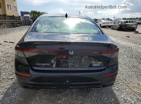 1HGCY2F82RA084149 2024 HONDA ACCORD Black Вид ззаду