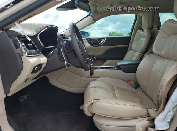1LN6L9RP3L5601685 2020 LINCOLN CONTINENTA White Front interior view