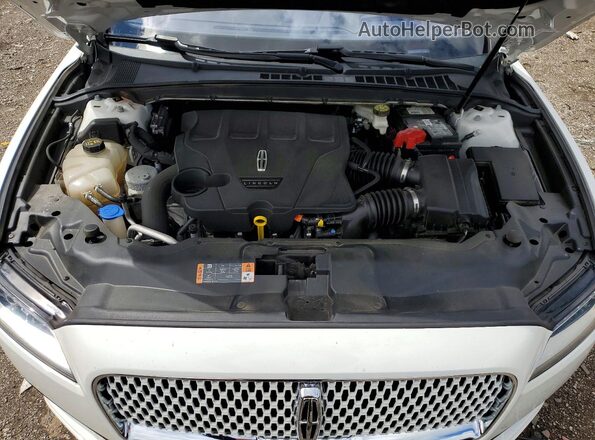 1LN6L9RP3L5601685 2020 LINCOLN CONTINENTA White Rear interior view