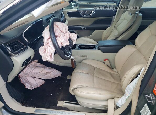 1LN6L9SP2H5602876 2017 LINCOLN CONTINENTA Green Widok wnętrza z przodu