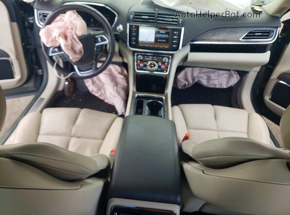 1LN6L9SP2H5602876 2017 LINCOLN CONTINENTA Green Widok deski rozdzielczej