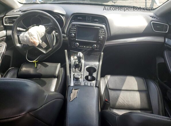 1N4AA6AP9JC392577 2018 NISSAN MAXIMA Silver Вид панелі приладів