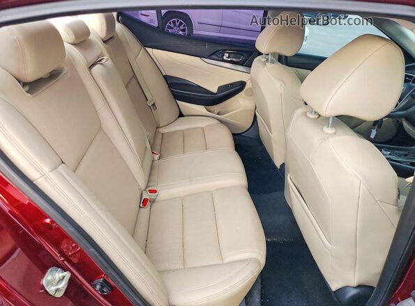 1N4AA6APXGC449216 2016 NISSAN MAXIMA Burgundy Vista de los asientos traseros