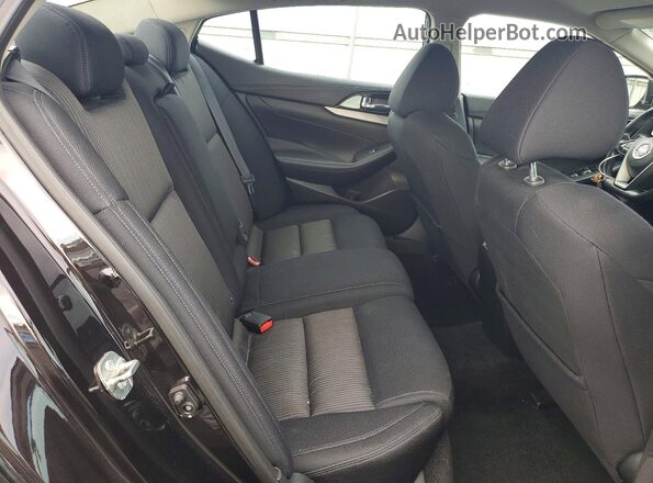 1N4AA6APXHC360103 2017 NISSAN MAXIMA Gray Vista de los asientos traseros