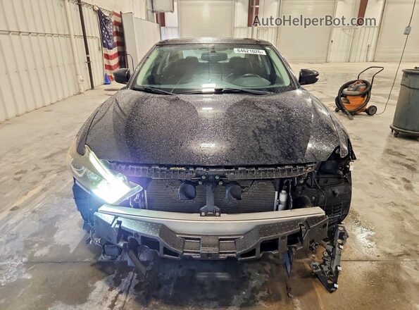 1N4AA6APXHC391304 2017 NISSAN MAXIMA Черный Вид спереди