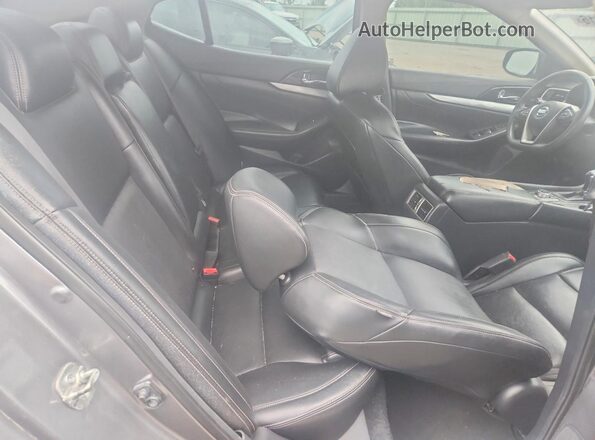 1N4AA6APXJC388960 2018 NISSAN MAXIMA Gray Հետևի նստատեղերի տեսք