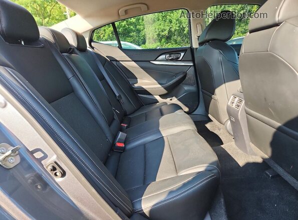 1N4AA6AV9KC366786 2019 NISSAN MAXIMA Серый Вид задних сидений
