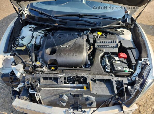 1N4AA6EV6PC501854 2023 NISSAN MAXIMA White Widok wnętrza z tyłu