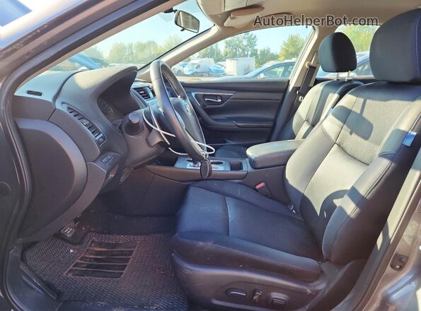 1N4AL3AP0GC175601 2016 NISSAN ALTIMA Gray Front interior view