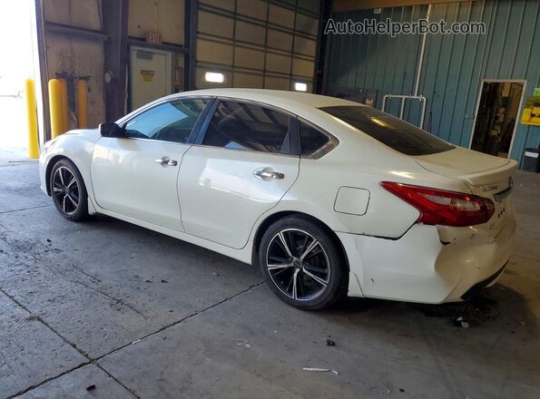 1N4AL3AP0GC269607 2021 NISSAN ALTIMA White Trasero izquierdo
