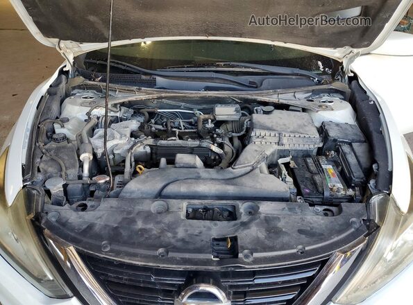 1N4AL3AP0GC269607 2021 NISSAN ALTIMA White Vista interior trasera