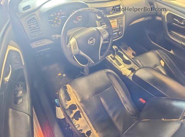 1N4AL3AP0HC200806 2017 NISSAN ALTIMA Silver Widok deski rozdzielczej