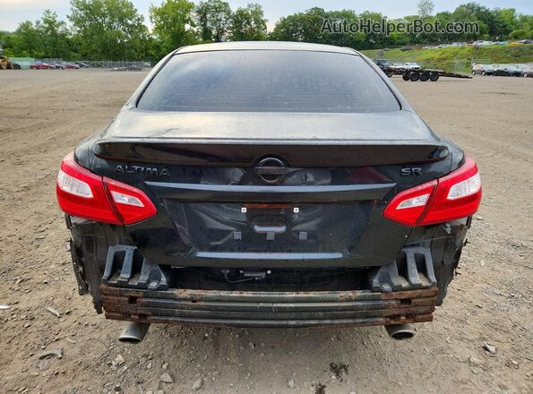 1N4AL3AP1GC212154 2016 NISSAN ALTIMA Black Widok z tyłu