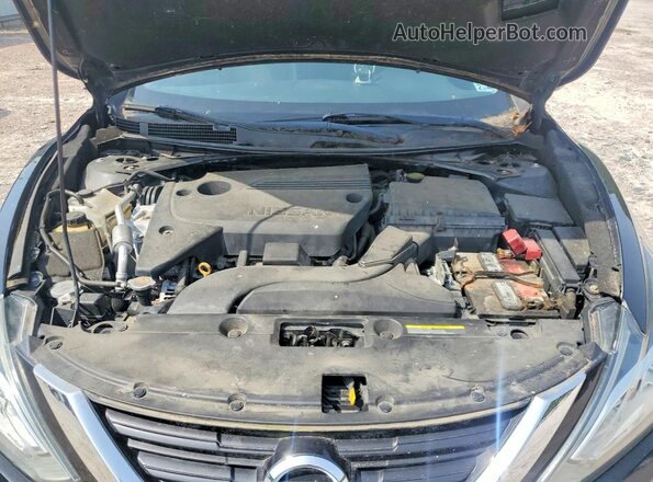 1N4AL3AP1JC169913 2018 NISSAN ALTIMA Black Rear interior view