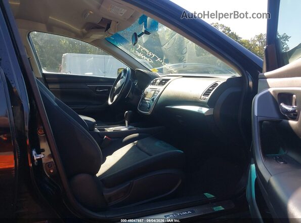 1N4AL3AP2HC118558 2017 NISSAN ALTIMA Черный Вид салона спереди