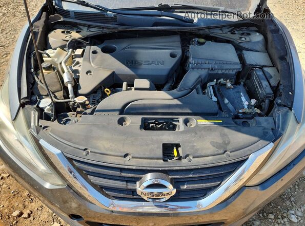 1N4AL3AP2HC256875 2017 NISSAN ALTIMA Gray Vista interior trasera