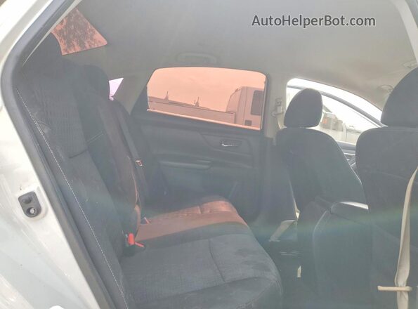1N4AL3AP3HC149169 2017 NISSAN ALTIMA White Vista de los asientos traseros