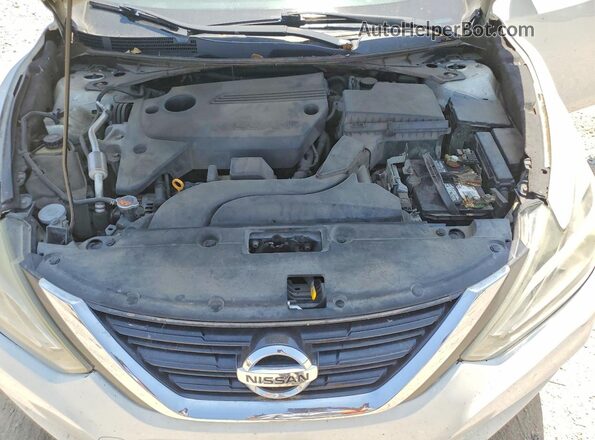 1N4AL3AP3HN354978 2017 NISSAN ALTIMA White Vista interior trasera