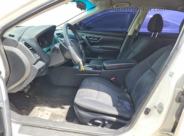 1N4AL3AP3HN354978 2017 NISSAN ALTIMA White Vista interior delantera