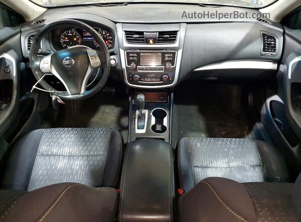 1N4AL3AP4HC180463 2017 NISSAN ALTIMA Серый Вид панели приборов