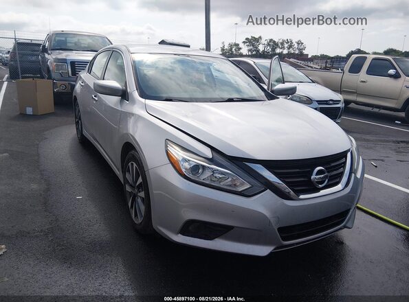 1N4AL3AP4HC205250 2017 NISSAN ALTIMA Серебряный Вид спереди
