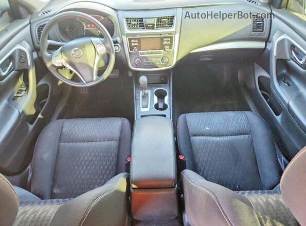 1N4AL3AP4HC229449 2017 NISSAN ALTIMA Silver Widok deski rozdzielczej