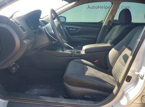1N4AL3AP4HC229449 2017 NISSAN ALTIMA Silver Widok wnętrza z przodu