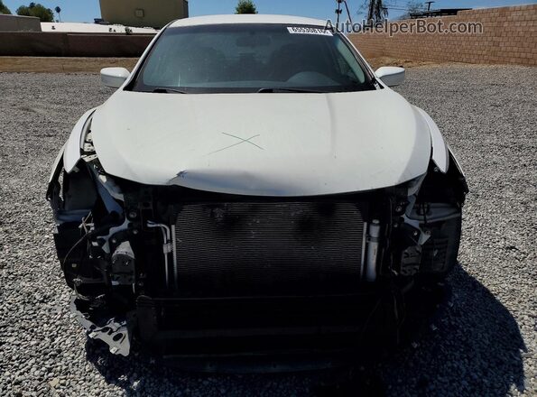 1N4AL3AP4HC296083 2017 NISSAN ALTIMA White Widok z przodu