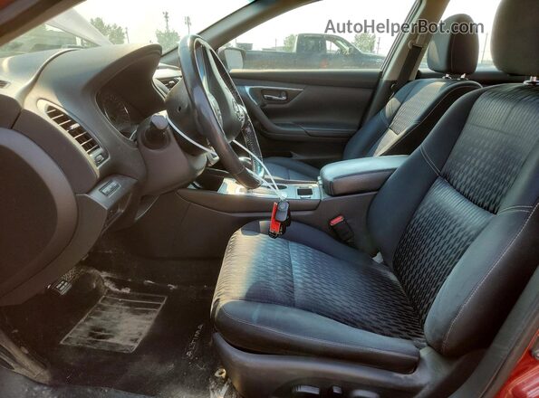 1N4AL3AP5HN356635 2017 NISSAN ALTIMA Red Vista interior delantera