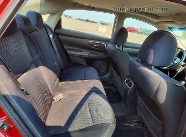 1N4AL3AP5HN356635 2017 NISSAN ALTIMA Red Vista de los asientos traseros