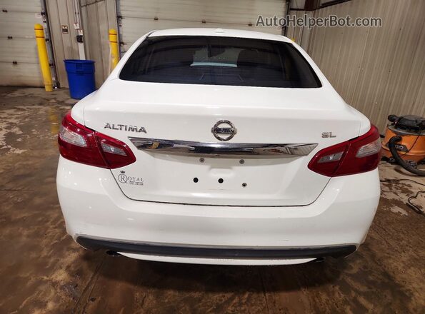 1N4AL3AP6JC237543 2018 NISSAN ALTIMA Белый Вид сзади