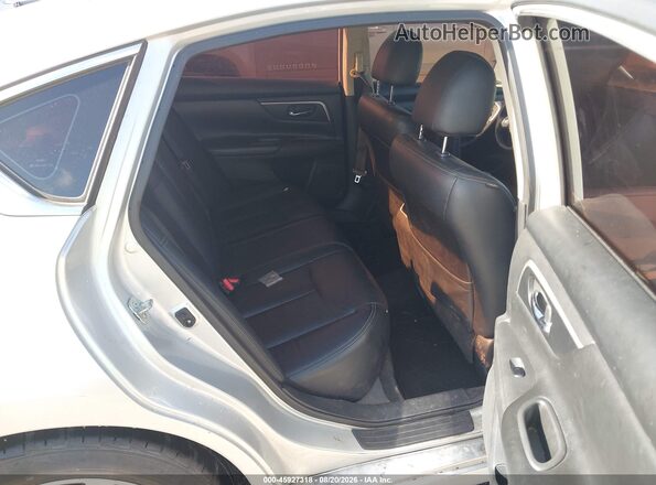 1N4AL3AP6JC248946 2018 NISSAN ALTIMA Silver VIN კოდის სტიკერის ხედი