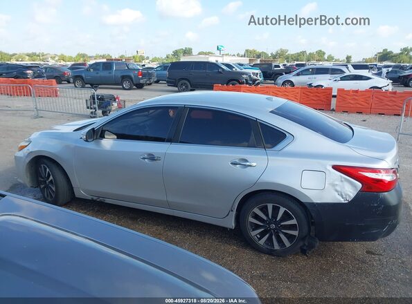 1N4AL3AP6JC248946 2018 NISSAN ALTIMA Silver სალონის 360-გრადუსიანი ხედი
