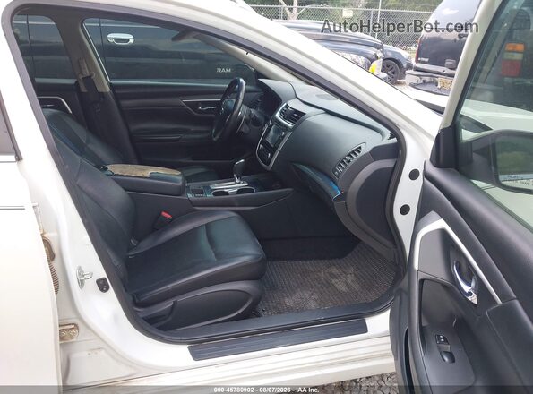 1N4AL3AP6JC281350 2018 NISSAN ALTIMA White Widok wnętrza z przodu