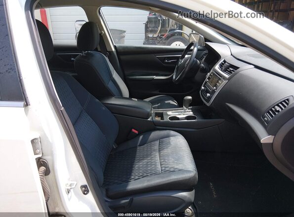 1N4AL3AP7HC473094 2017 NISSAN ALTIMA White Widok wnętrza z przodu