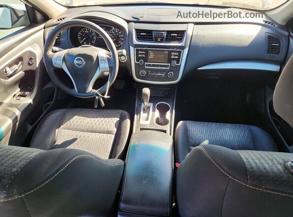 1N4AL3AP7HN305315 2017 NISSAN ALTIMA Белый Вид панели приборов