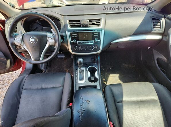 1N4AL3AP7HN310899 2017 NISSAN ALTIMA Red 