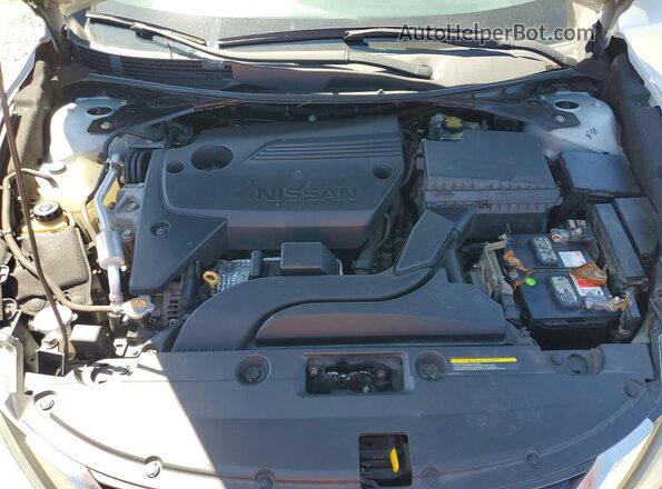 1N4AL3AP9HC264956 2017 NISSAN ALTIMA Silver Rear interior view