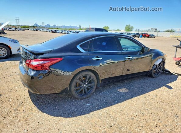 1N4AL3AP9JC186121 2018 NISSAN ALTIMA Black Tył prawy
