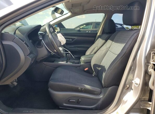 1N4AL3AP9JC266714 2018 NISSAN ALTIMA Gray Widok wnętrza z przodu