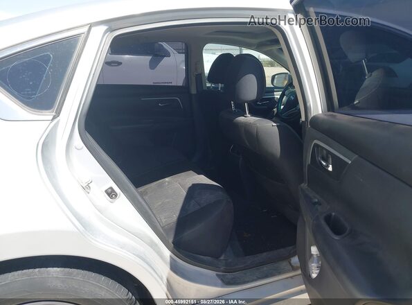 1N4AL3APXJC190047 2018 NISSAN ALTIMA Silver Widok naklejki z numerem VIN