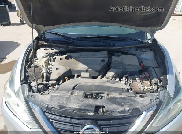 1N4AL3APXJC190047 2018 NISSAN ALTIMA Silver Widok z tyłu